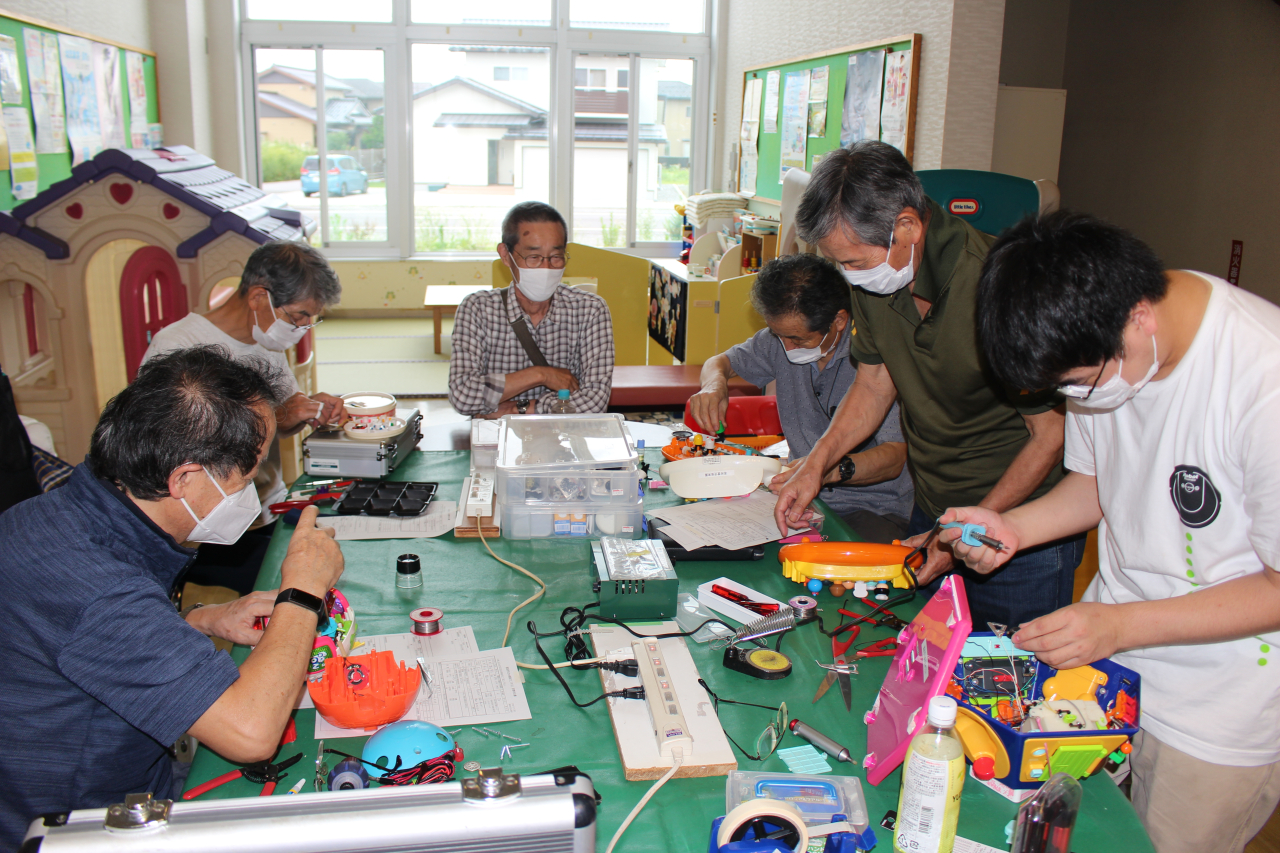 黒部おもちゃ病院ピノキオ